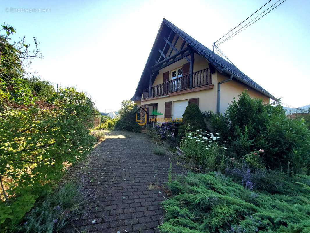 Maison à LUTZELHOUSE