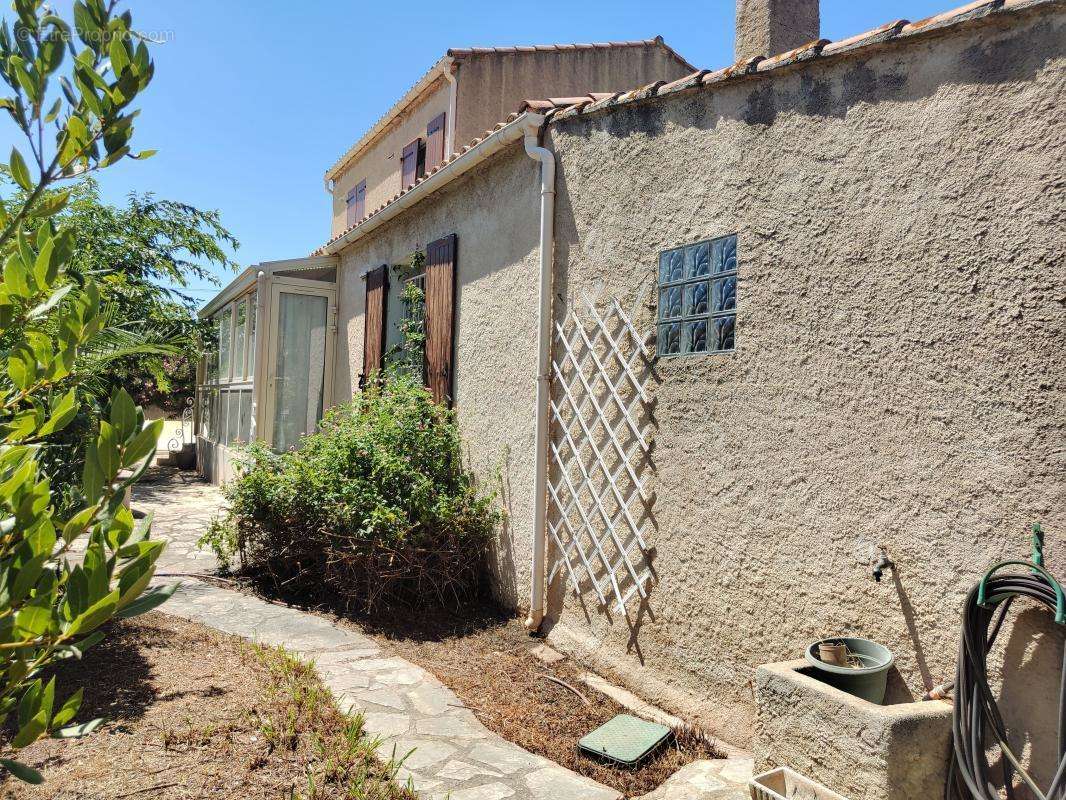 Maison à MARIGNANE