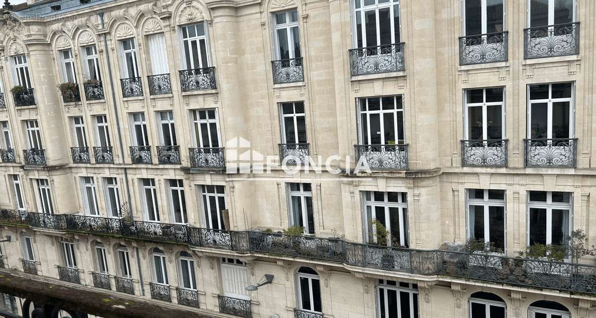 Appartement à BORDEAUX