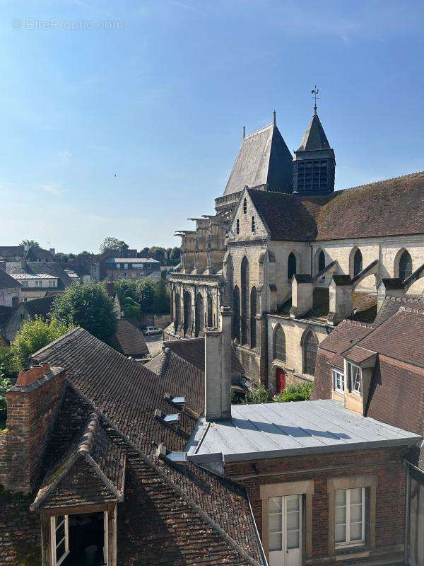 Appartement à COMPIEGNE