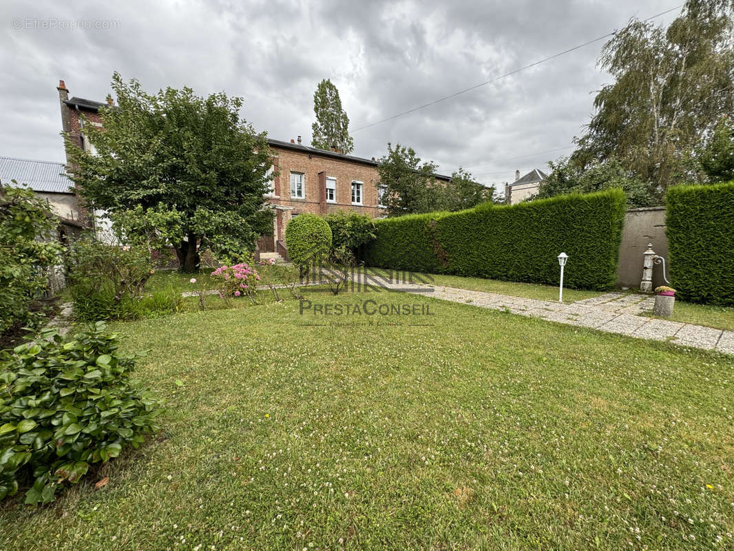 Maison à CAUDEBEC-LES-ELBEUF