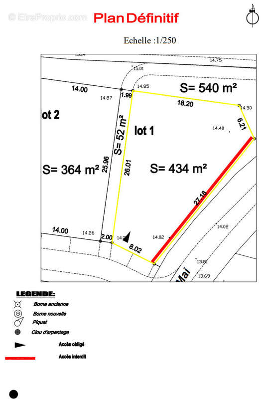 Terrain à ANGLES