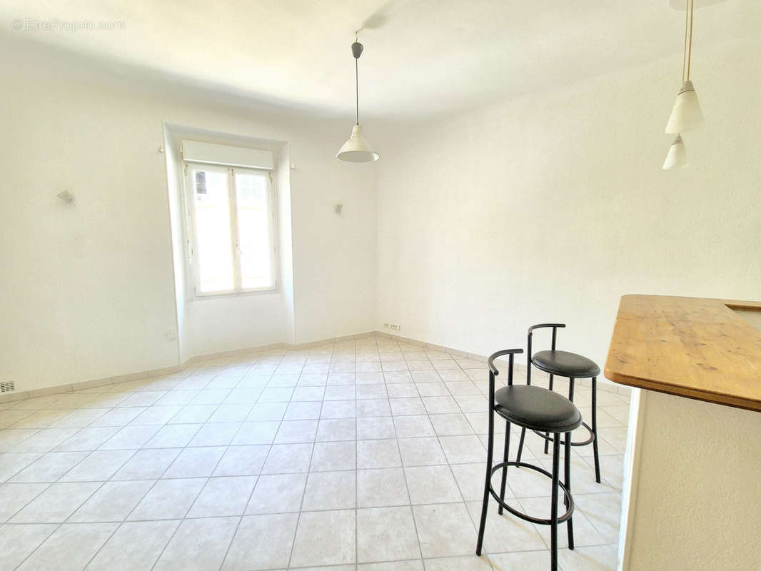 Appartement à HYERES