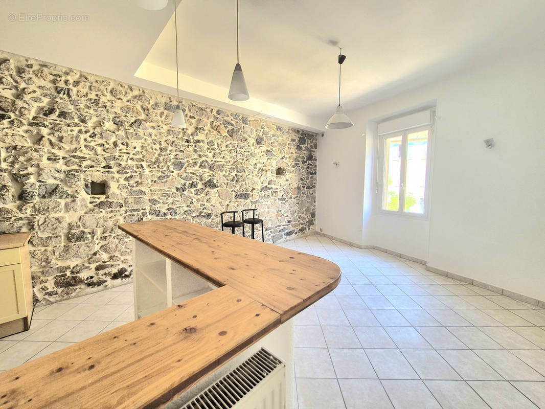 Appartement à HYERES