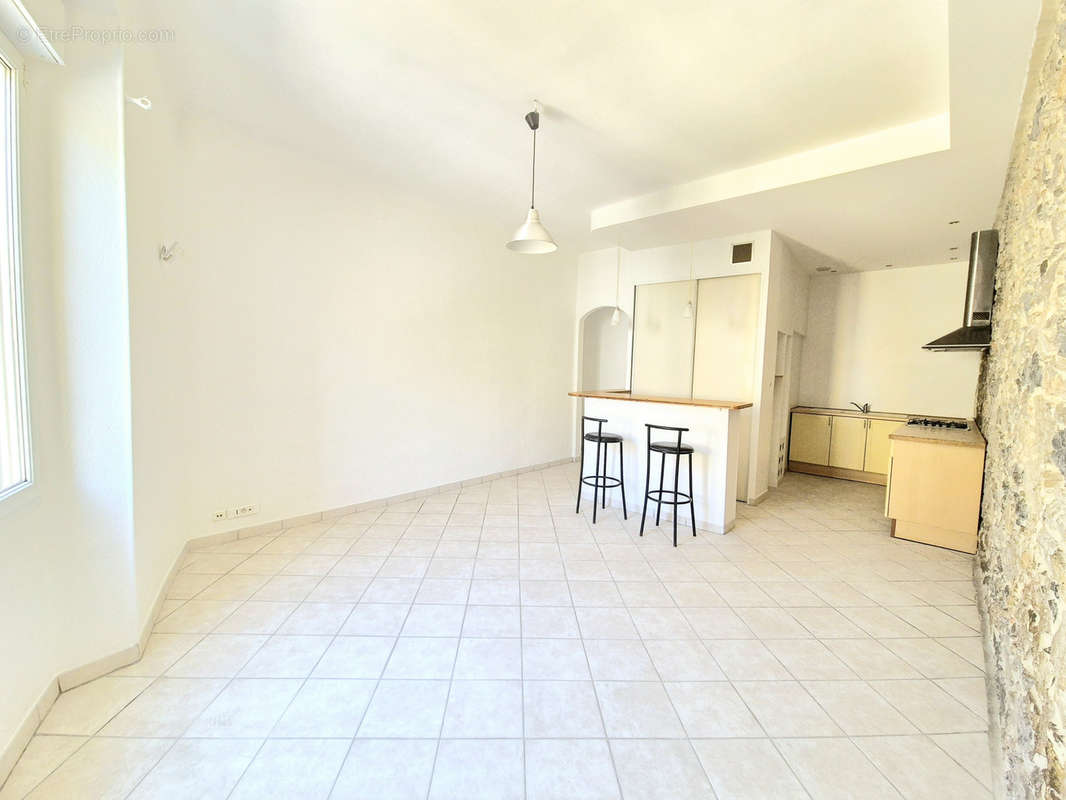 Appartement à HYERES