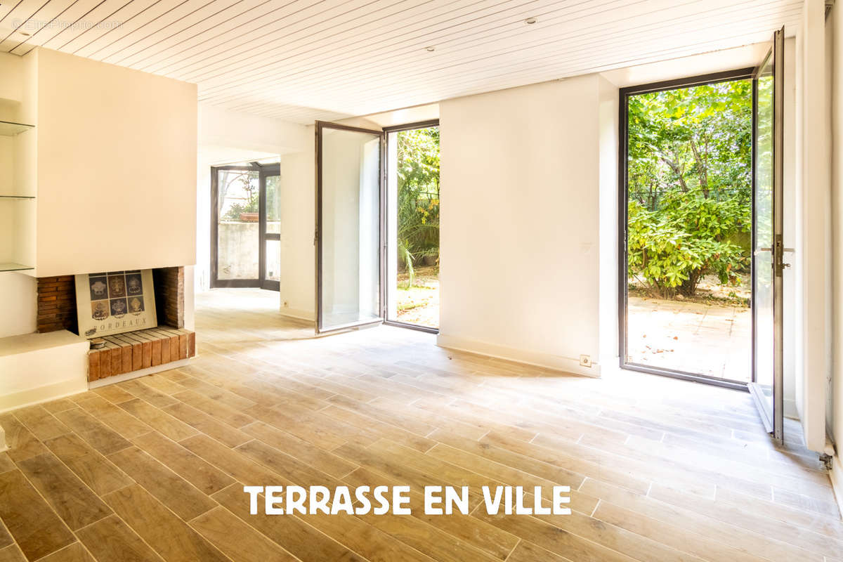 Appartement à MARSEILLE-8E