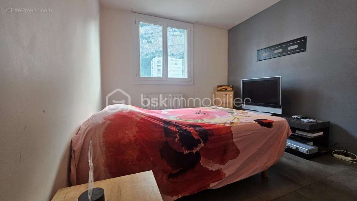 Appartement à SASSENAGE