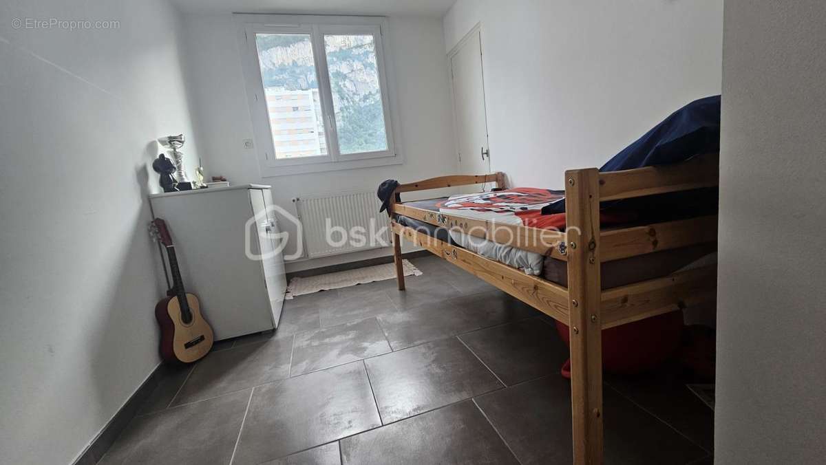 Appartement à SASSENAGE