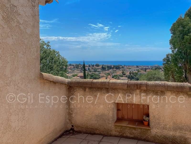 Maison à CAGNES-SUR-MER