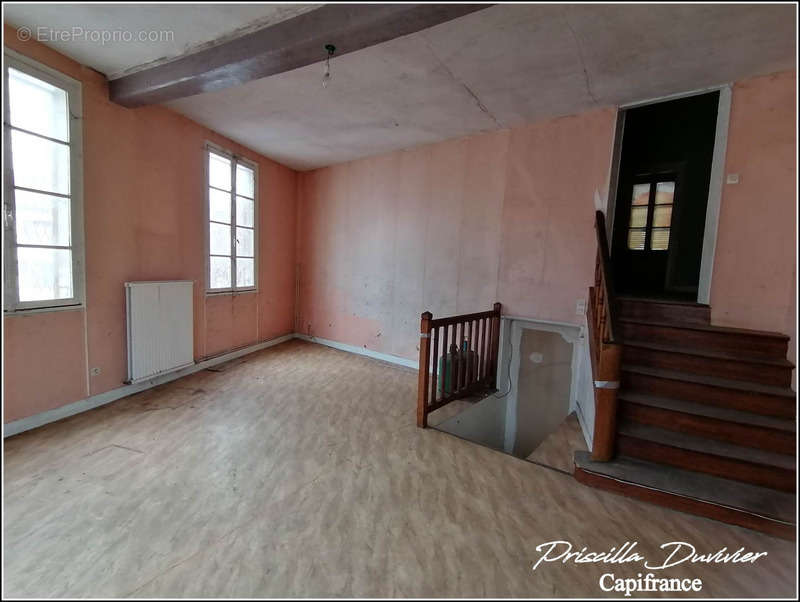 Appartement à BERTHECOURT