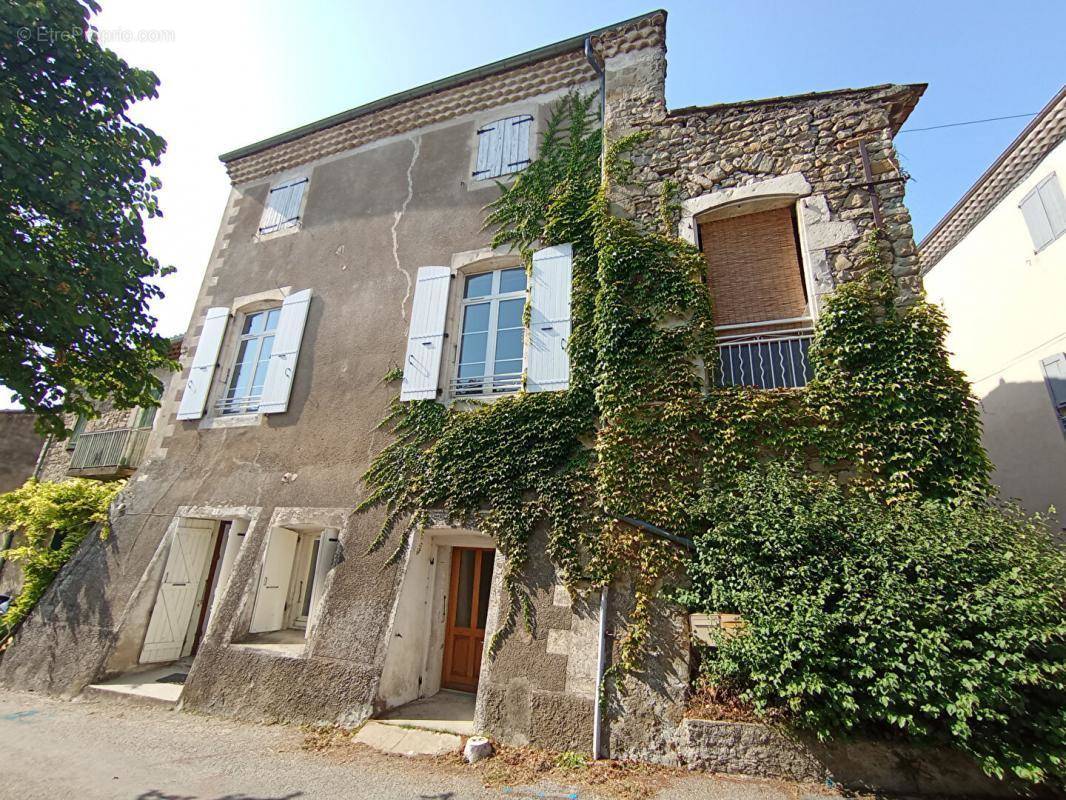 Appartement à PUY-SAINT-MARTIN