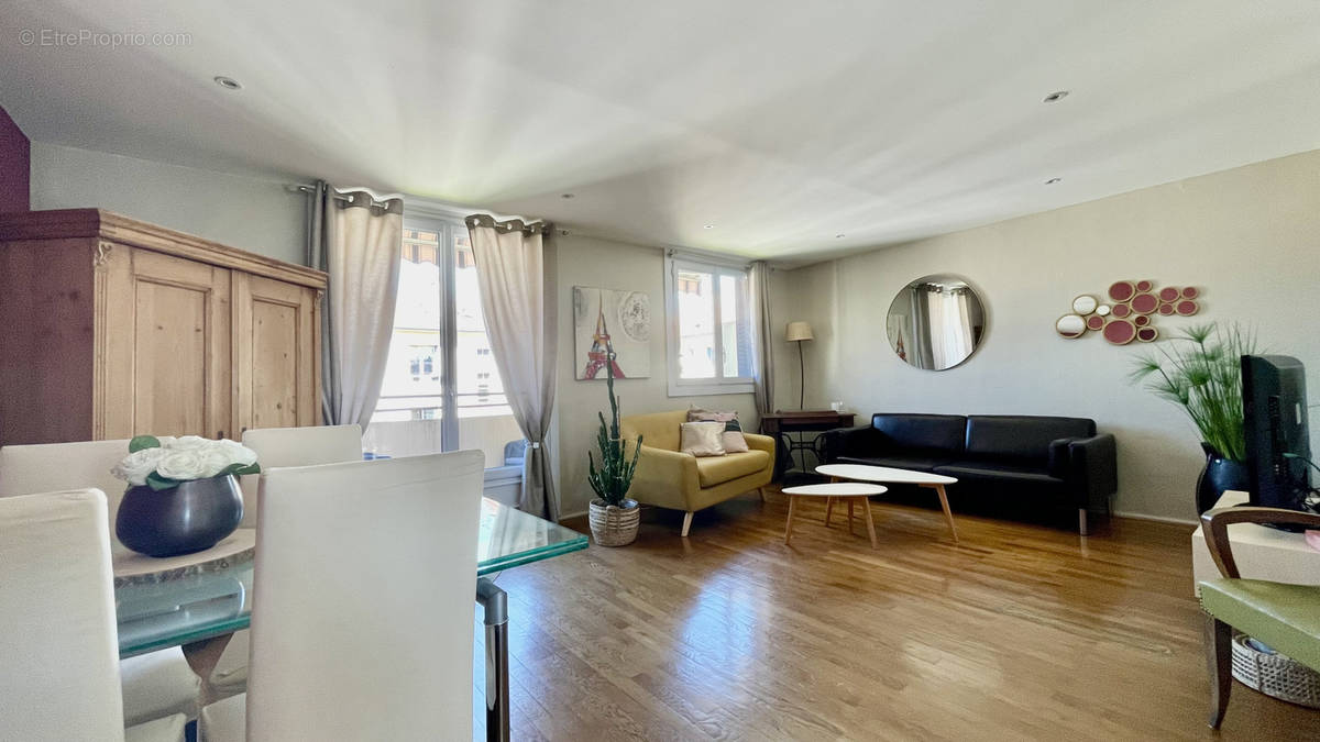 Appartement à VILLEURBANNE