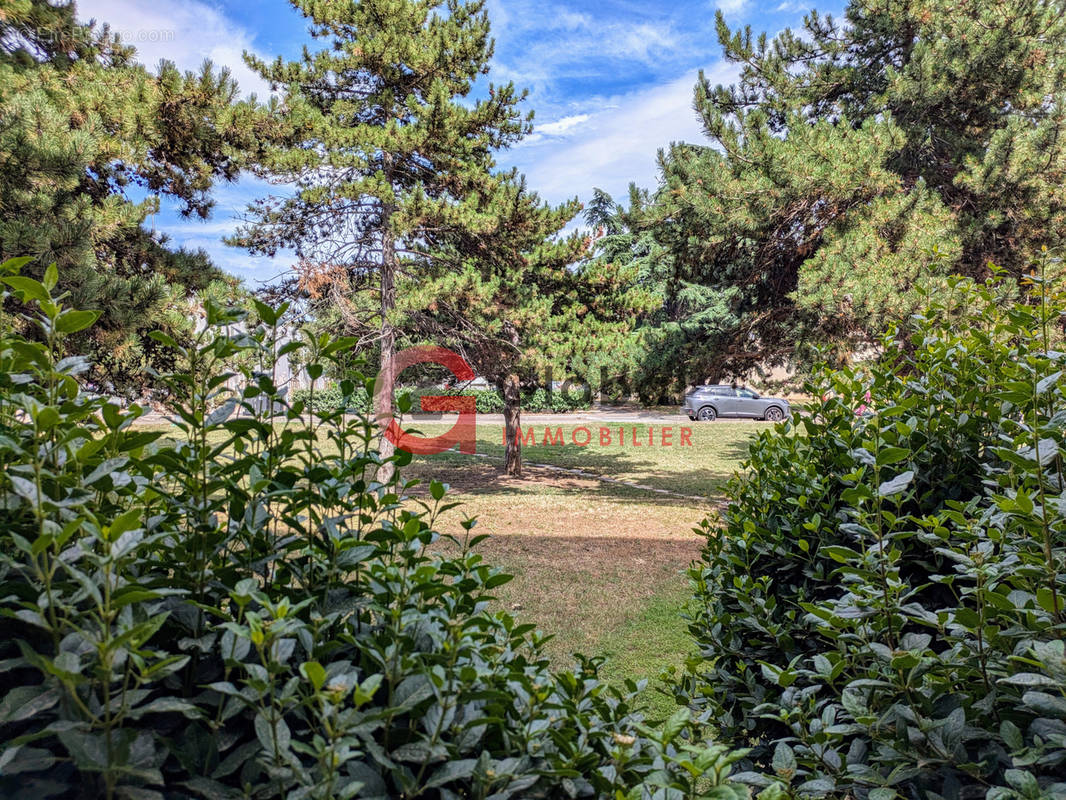 Appartement à SALON-DE-PROVENCE