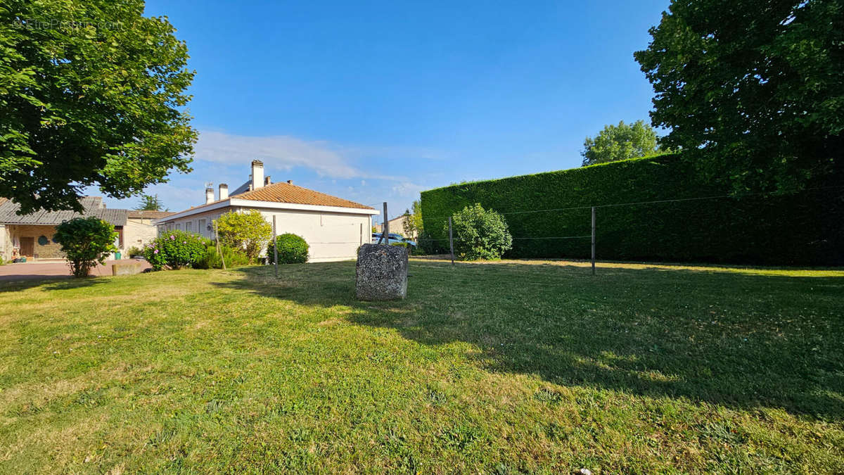 Maison à LE BOURDET