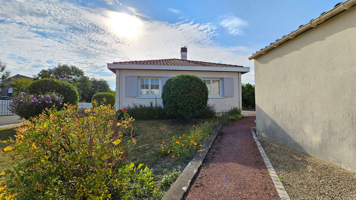 Maison à LE BOURDET