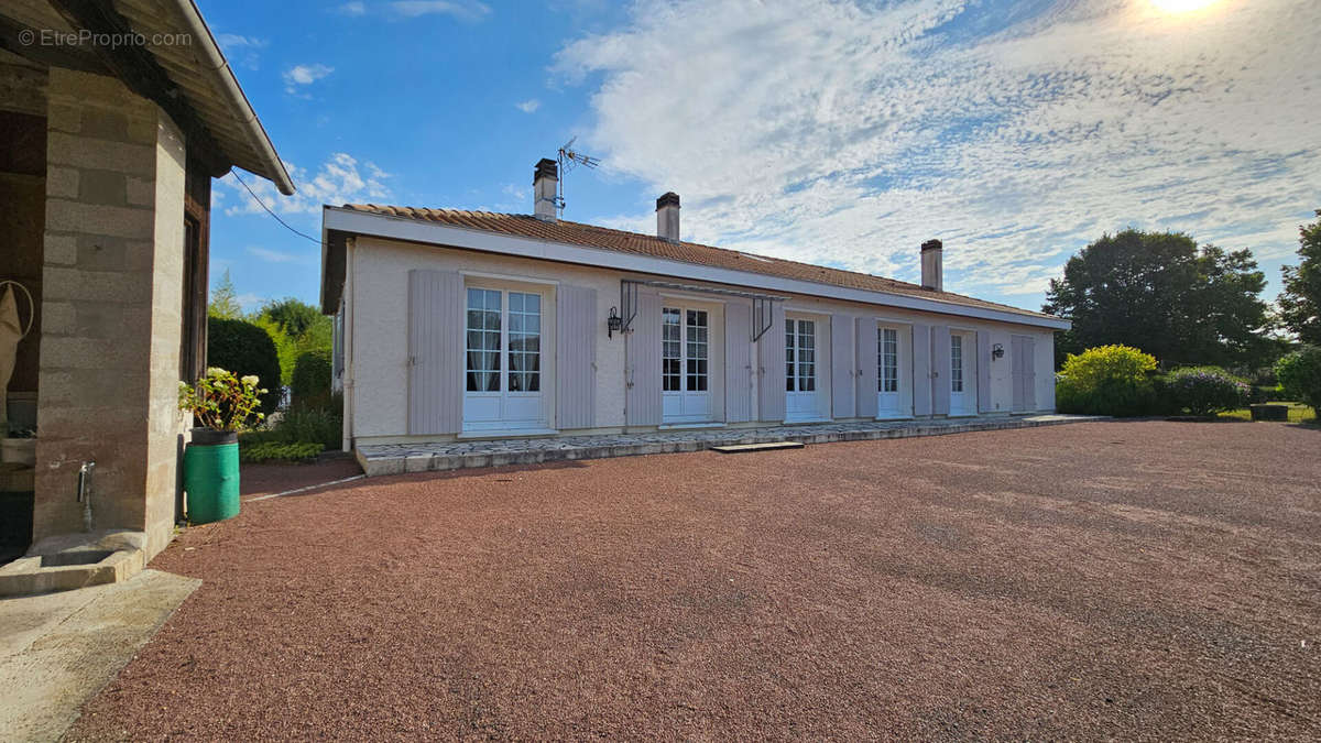 Maison à LE BOURDET