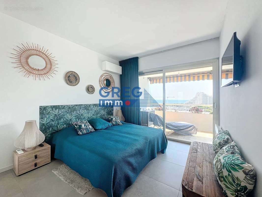 Appartement à VILLENEUVE-LOUBET