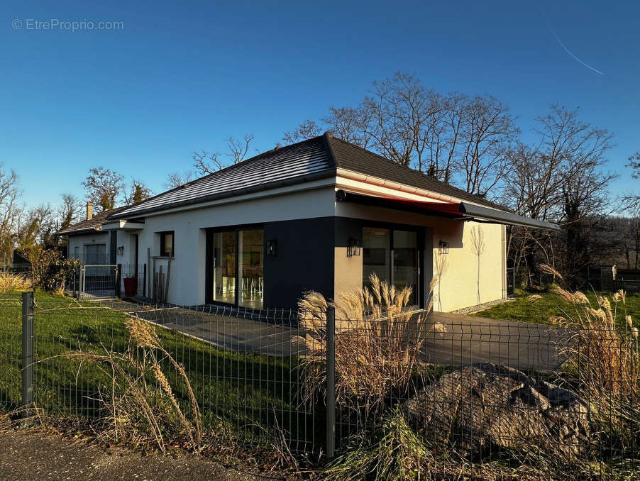 Maison à FROENINGEN