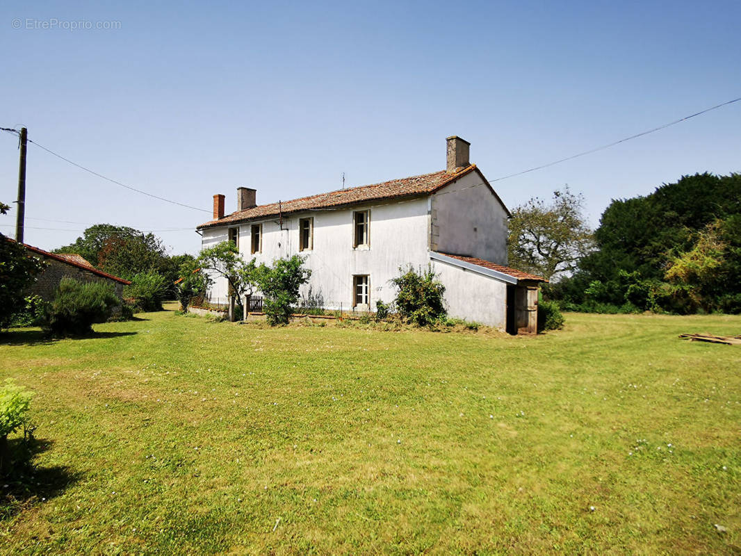 Maison à BLANZAY