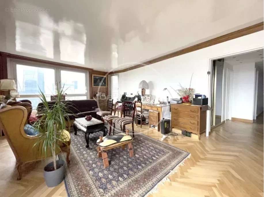 Appartement à PUTEAUX