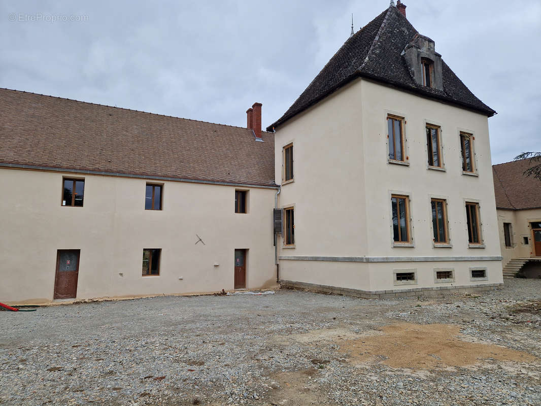 Appartement à DEMIGNY