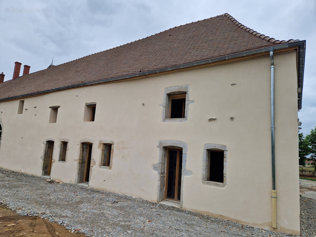 Appartement à DEMIGNY