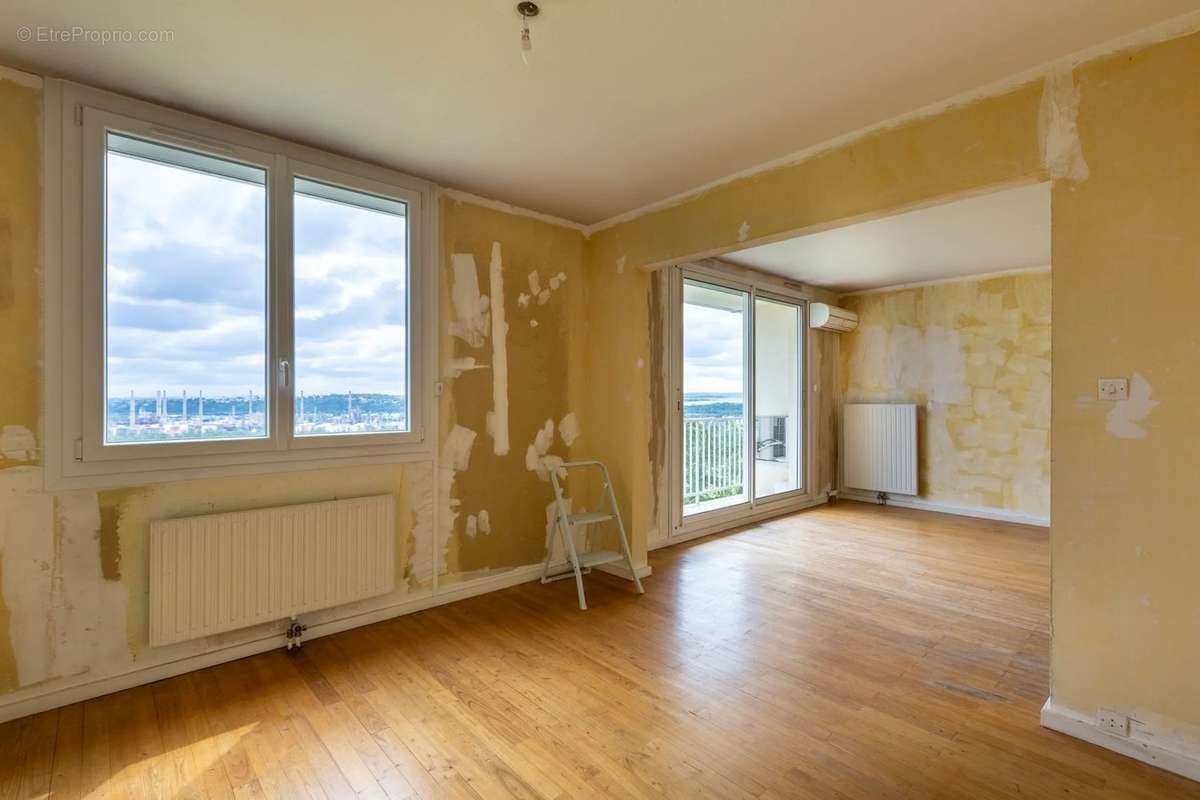 Appartement à IRIGNY