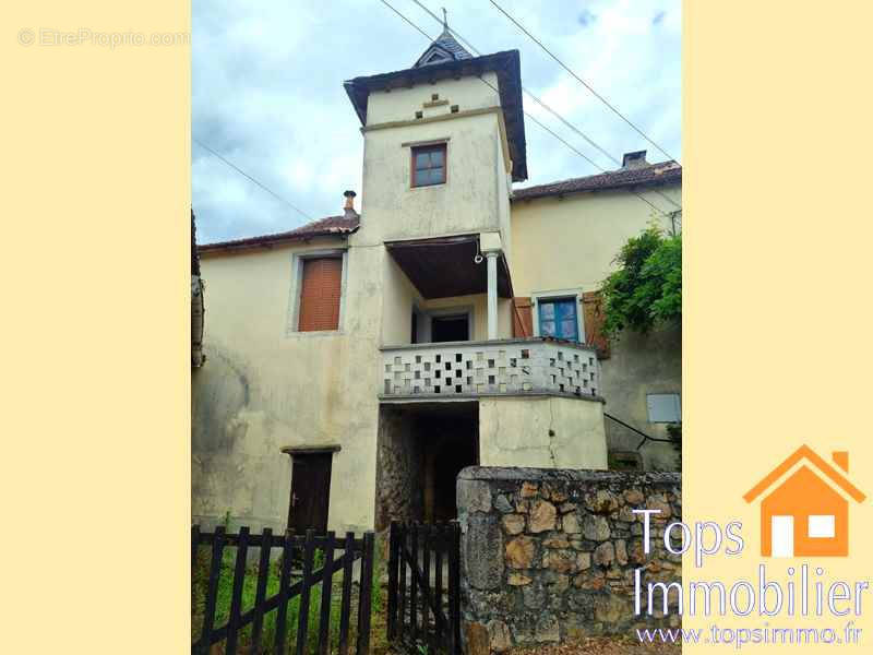 Maison à VILLEFRANCHE-DE-ROUERGUE