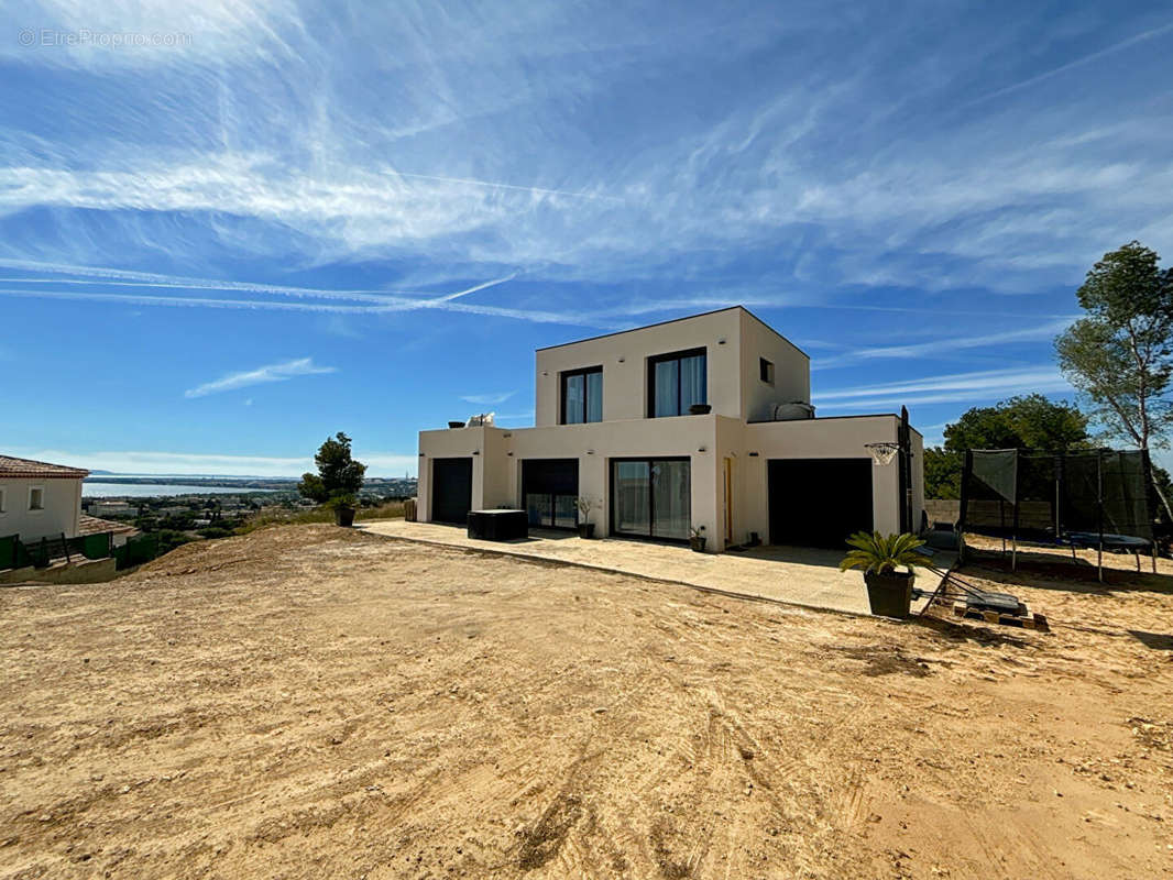 Maison à ROGNAC