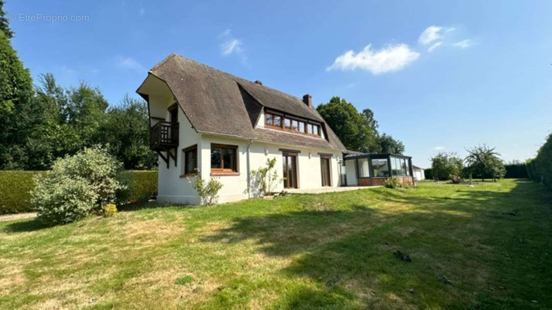 Maison à SAINT-JACQUES-SUR-DARNETAL