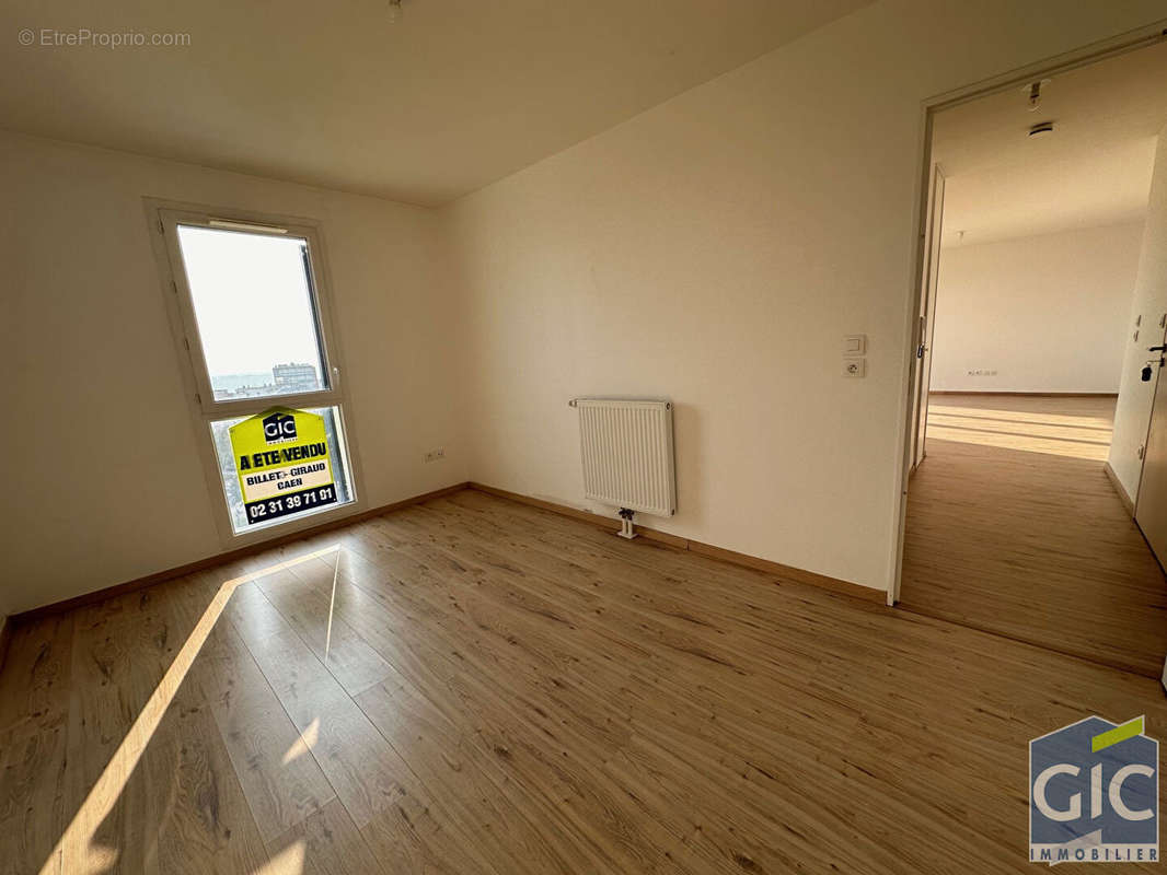 Appartement à HEROUVILLE-SAINT-CLAIR