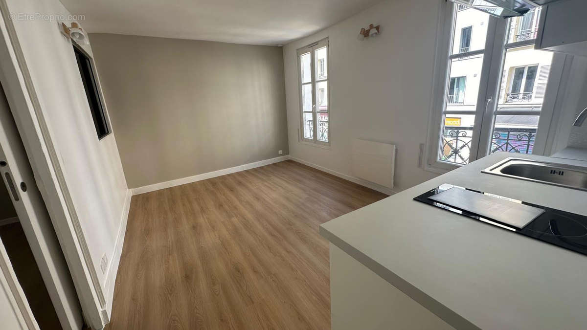 Appartement à PARIS-11E