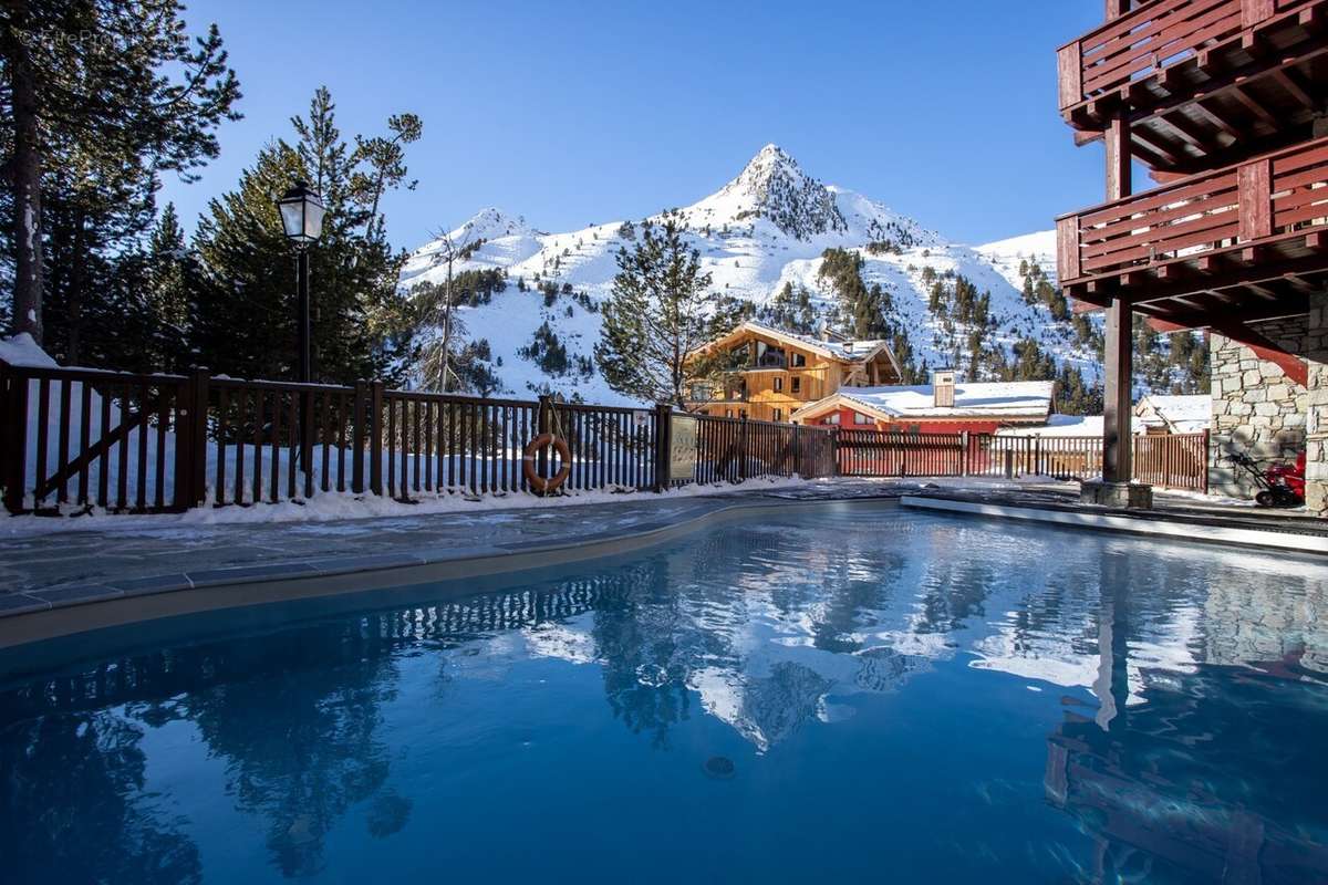 Appartement à LES CHAPELLES