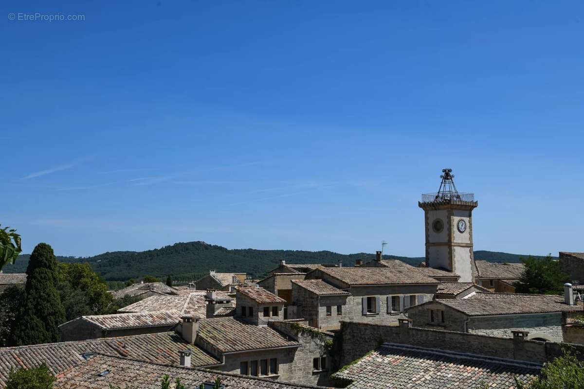 Maison à UZES