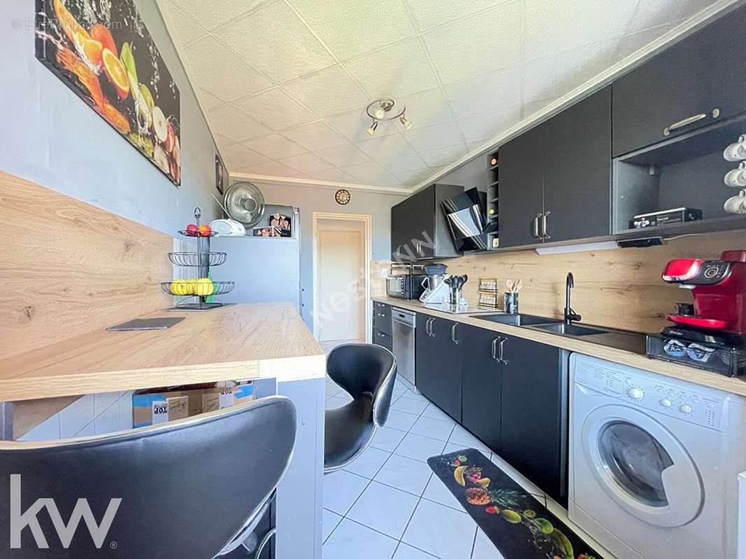 Appartement à SAINT-GENIS-LAVAL