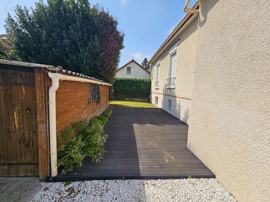 Maison à AULNAY-SOUS-BOIS