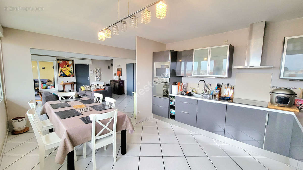 Appartement à VILLEURBANNE