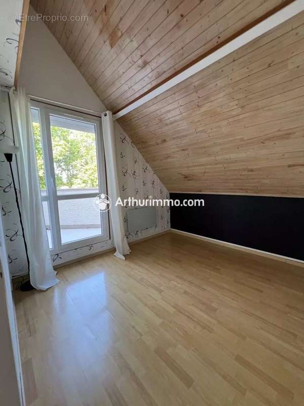 Appartement à LISSES