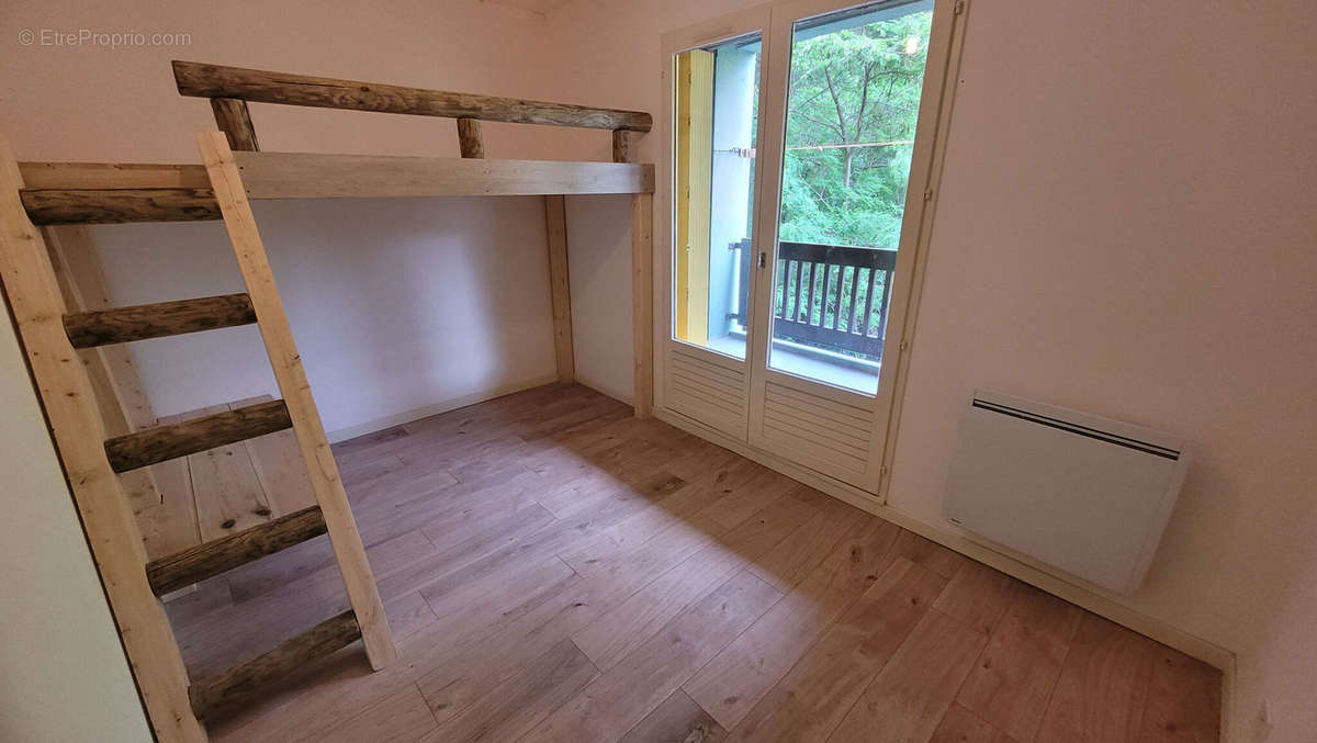 Appartement à TENDE