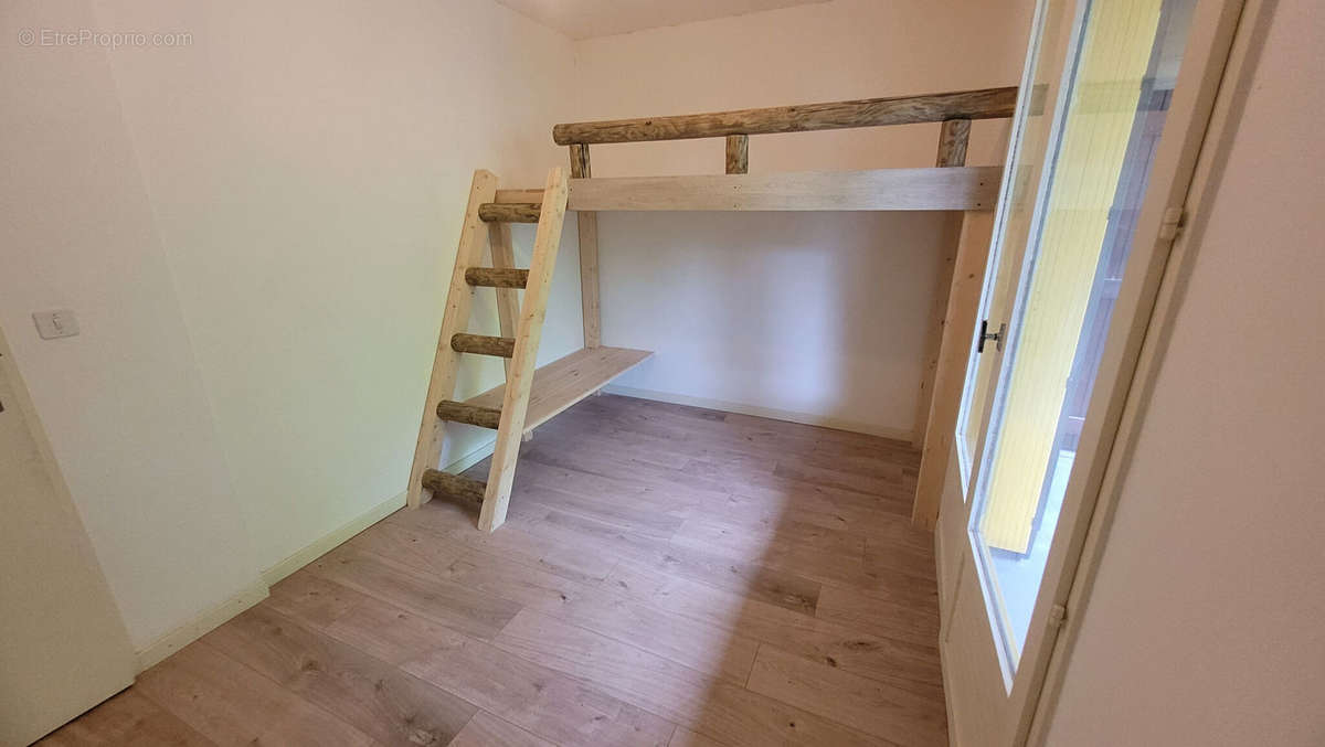 Appartement à TENDE