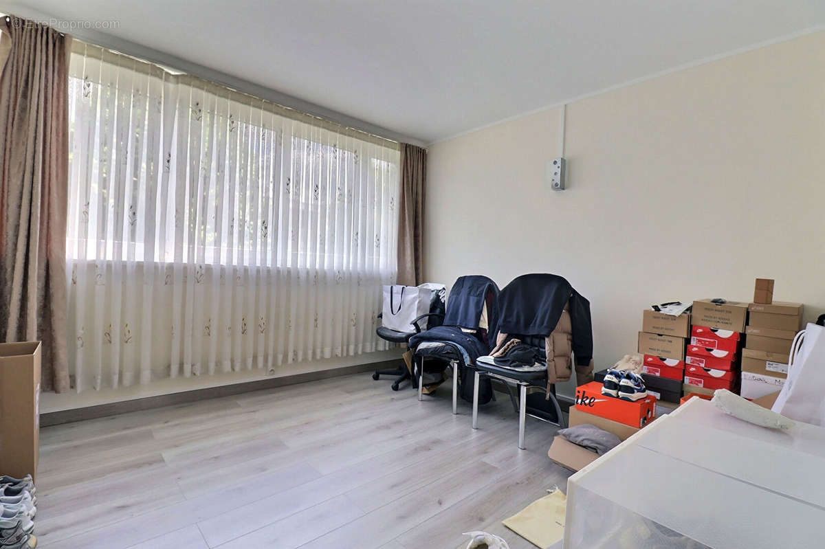 Appartement à STAINS