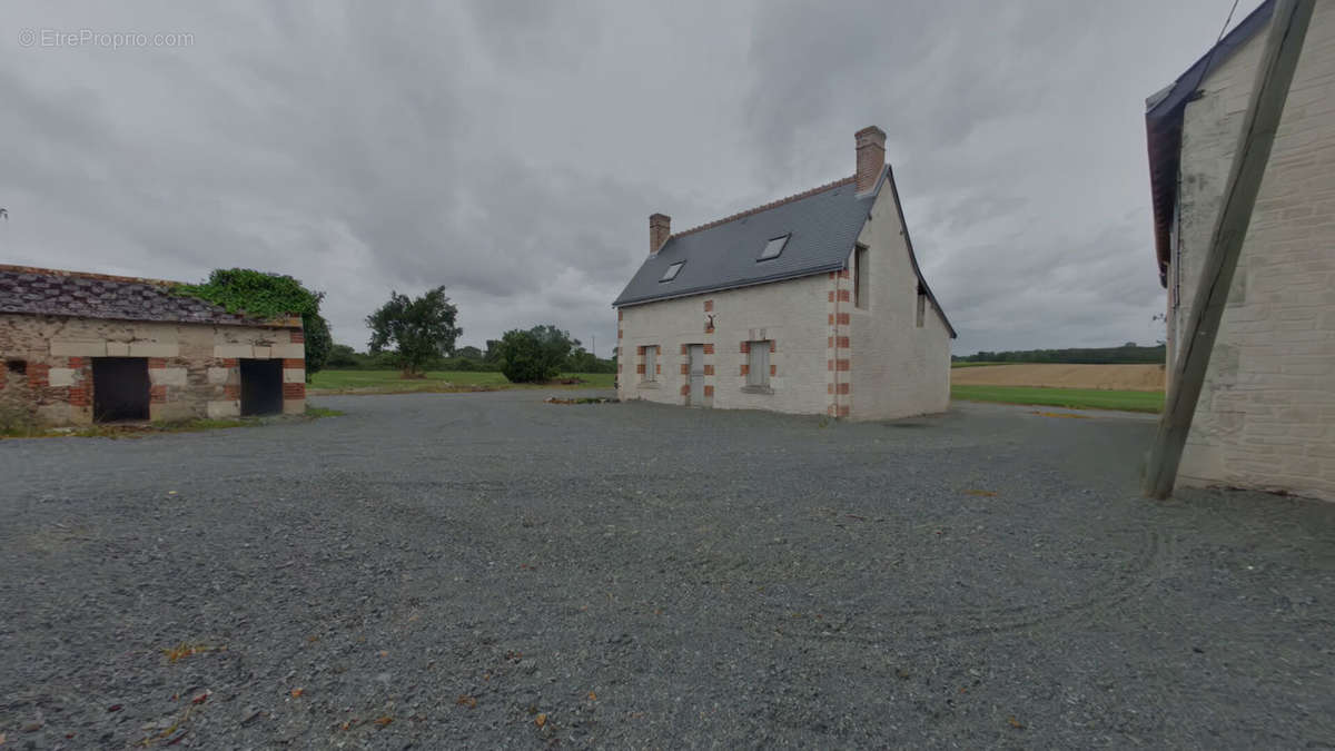 Maison à SORIGNY