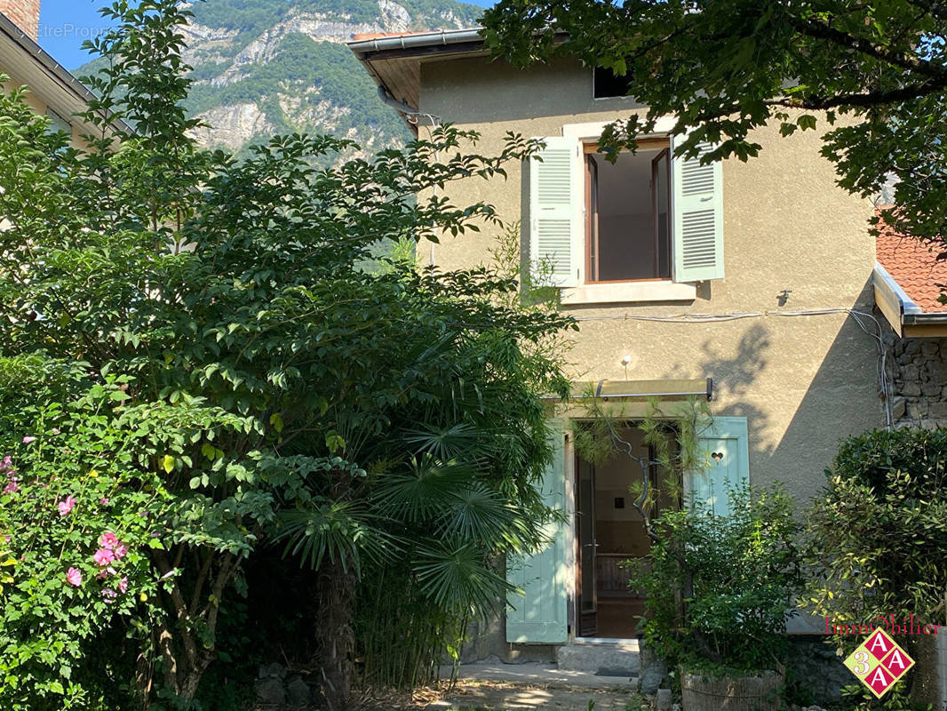 Maison à BERNIN