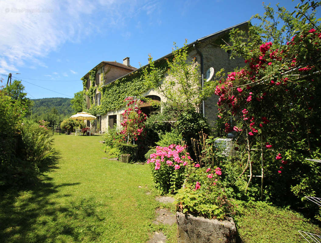 Maison à SAINT-MARTIN-EN-VERCORS