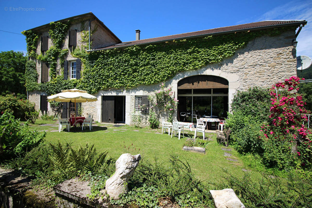 Maison à SAINT-MARTIN-EN-VERCORS