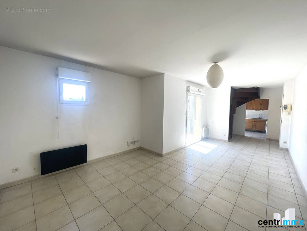 Montpellier Nord Ouest vente appartement F2 duplex Centrimmo séjour - Appartement à MONTPELLIER