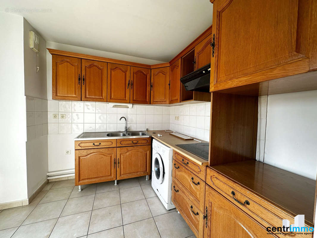 Montpellier Nord Ouest vente appartement F2 duplex Centrimmo cuisine - Appartement à MONTPELLIER