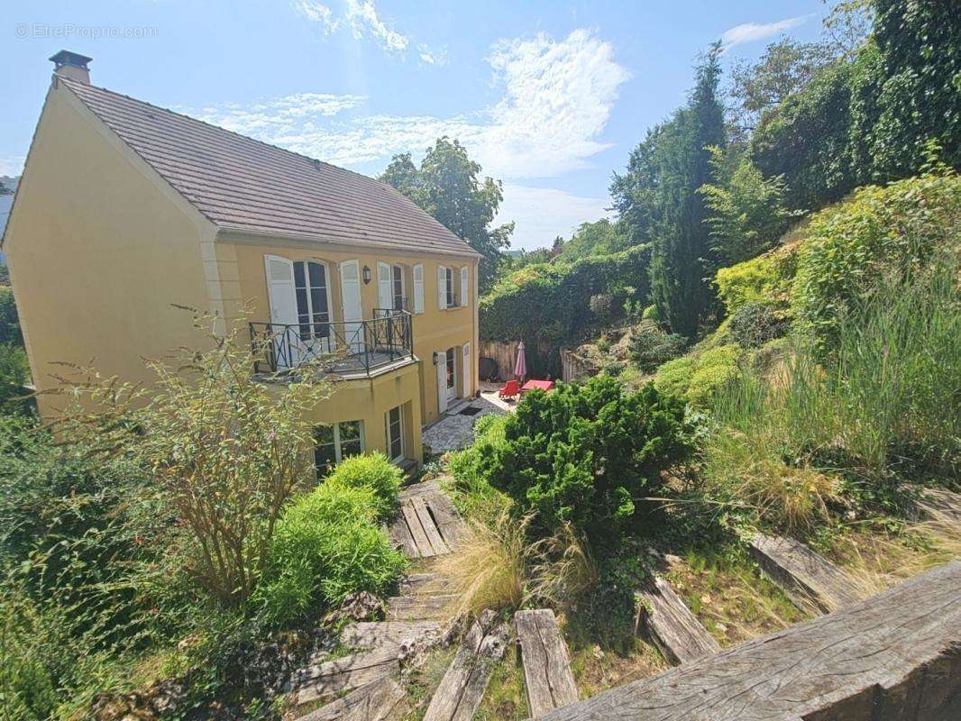 Maison à SAINT-GERMAIN-EN-LAYE