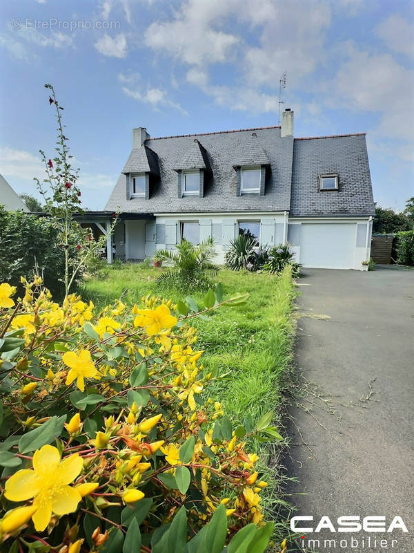 Maison à LOCTUDY