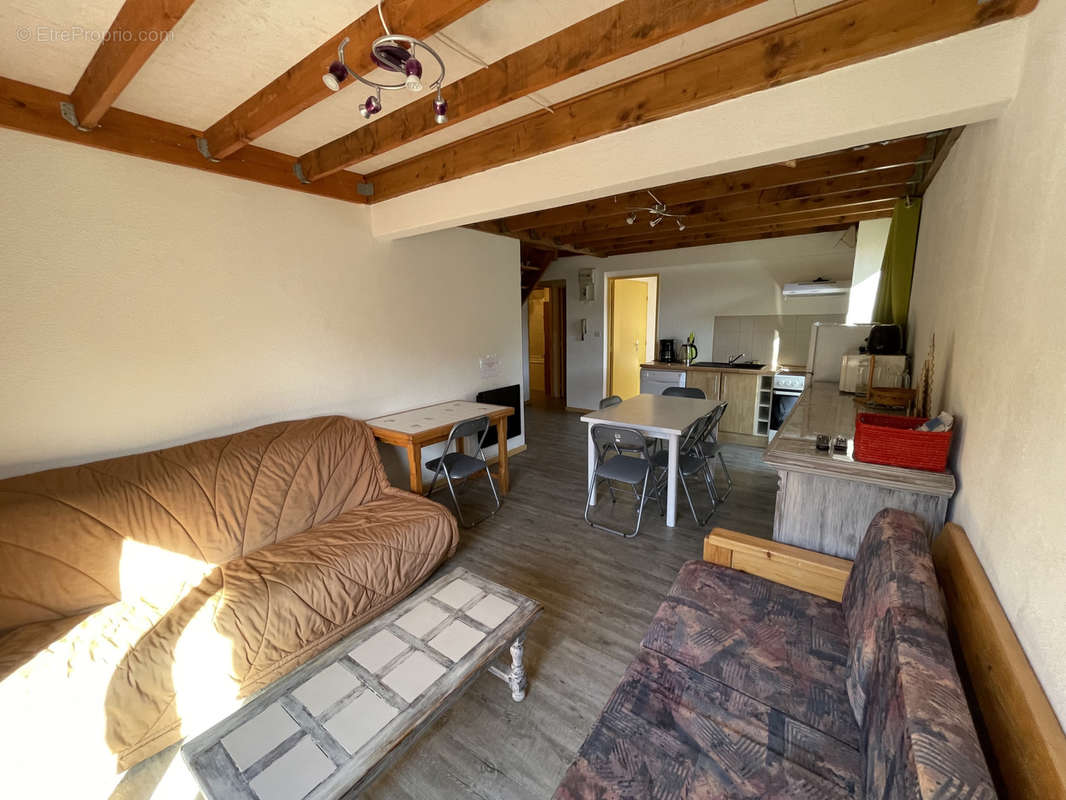 Appartement à LAVEISSIERE